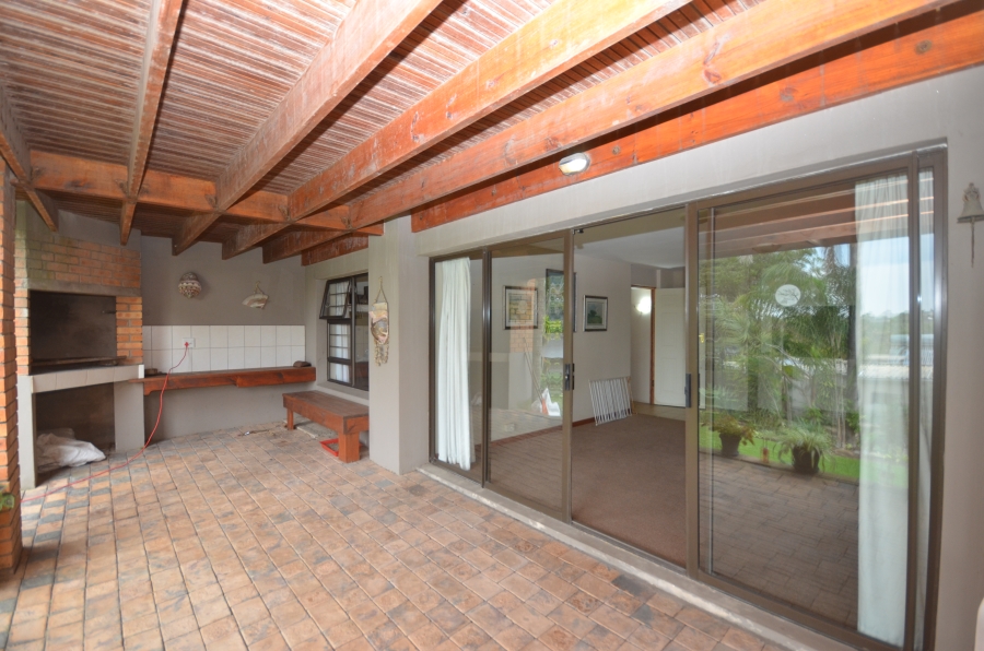 9 Bedroom Property for Sale in Nahoon Eastern Cape